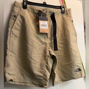 The North Face men’s Paramount Trail Shorts - beige